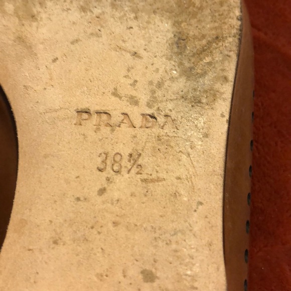 Authentic Prada flats - Picture 5 of 7